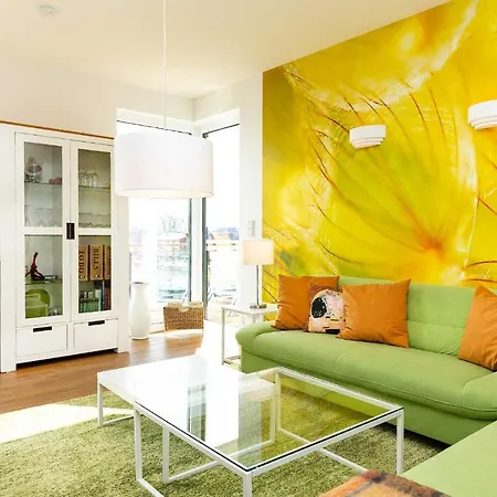 Traumfaengerloge -hafenresidenz Waren (Mueritz)