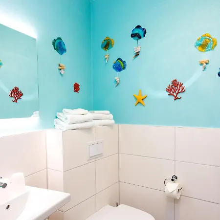 Traumfaengerloge -hafenresidenz * Waren (Mueritz)